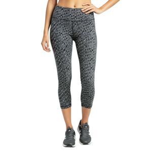 L.L. Bean Gray Geometric Carbon Capri Leggings Sz XS | UPF 50+ Activewear